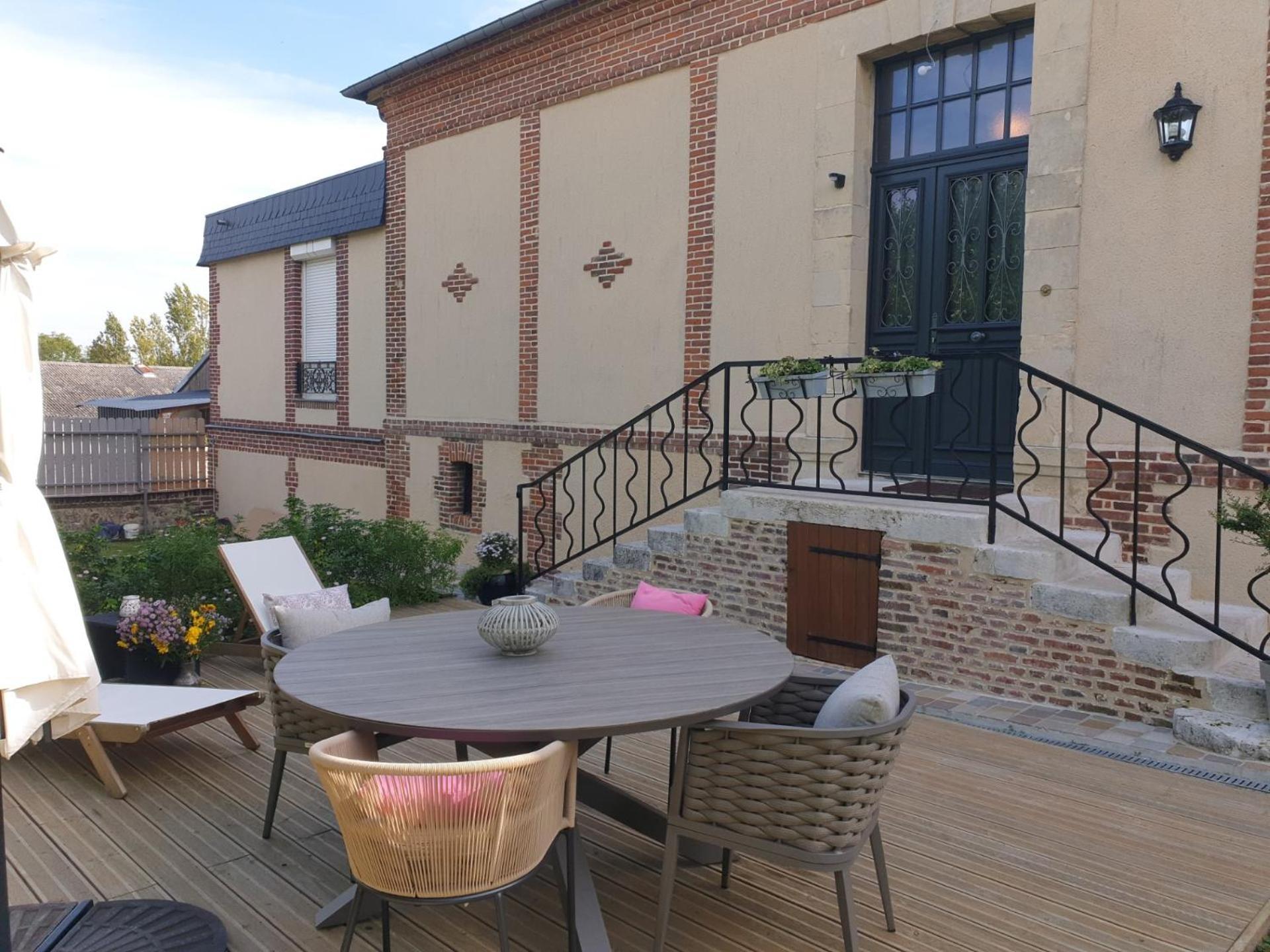 D'Anciennes "Chambres De Bonnes" 翁弗勒尔 外观 照片